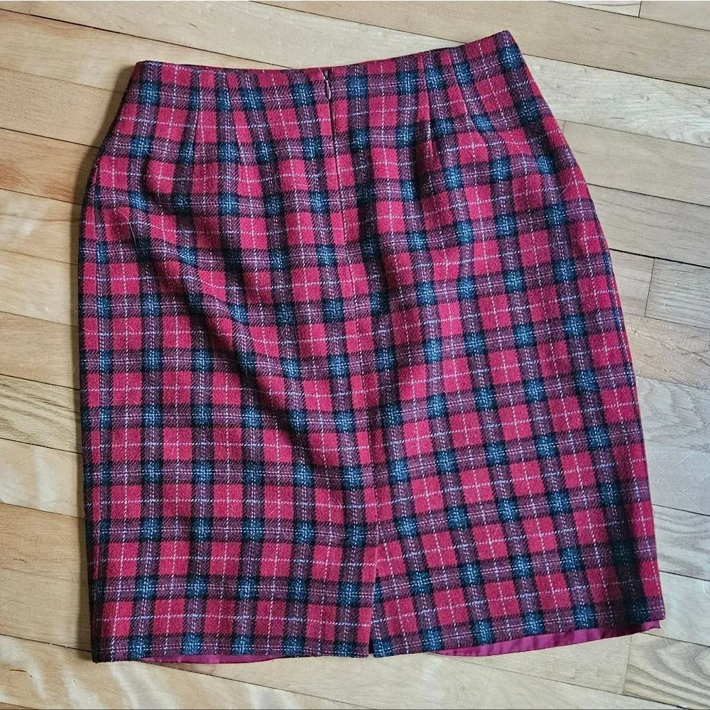 Vintage Savannah Red and Black Plaid Pencil Skirt
